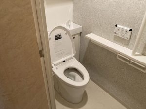 沼津市　トイレリフォーム　LIXILリフォレI型